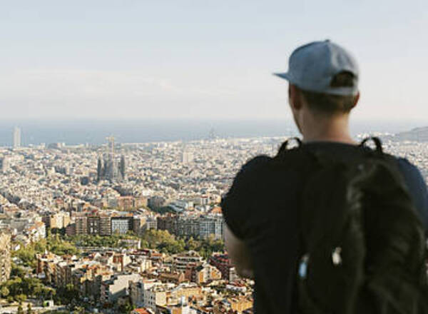 Digitala Nomader Driver Bostadsrusning I Barcelona