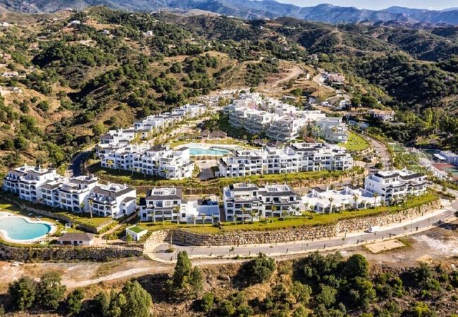 Eco-friendly Apartments in a Great Location of Estepona 17