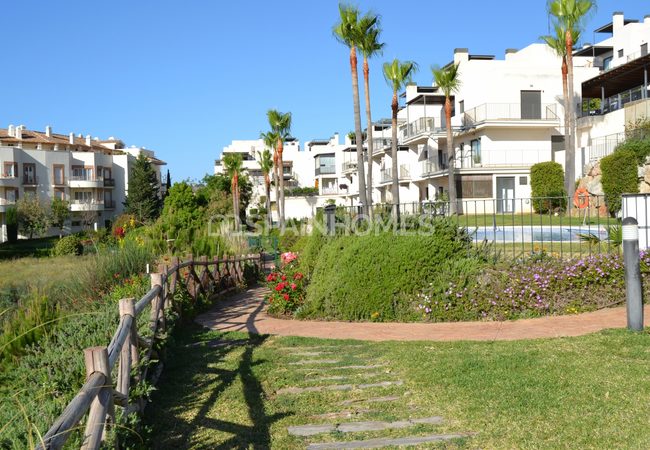 Strategically Located Ground Floor Apartment in Benalmadena 8