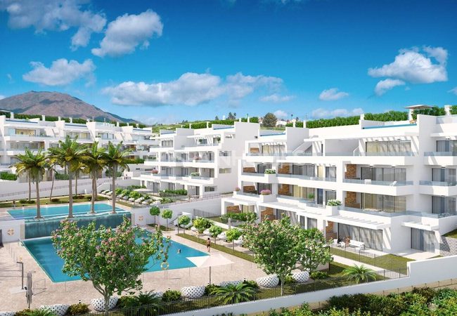 Properties in a Luxurious Complex in a Prestigious Area in Estepona