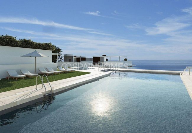 Des Immobiliers Élégants Vue Mer À Rincon De La Victoria