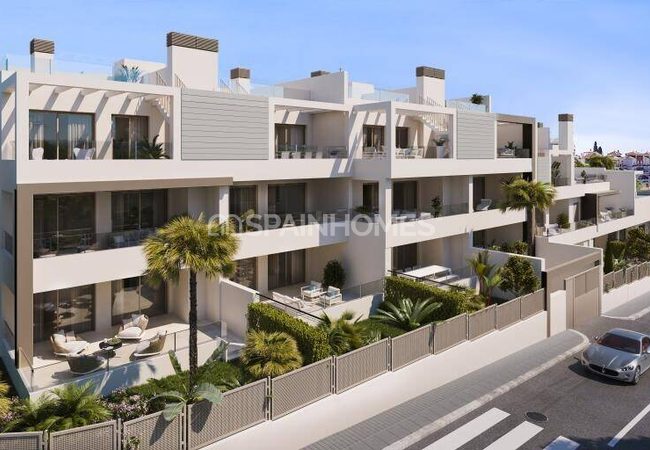 Costa Del Sol Nerja'da İyi Konumda Deniz Manzaralı Emlaklar 2