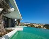 Exclusive Golf Villa with Infinity Pool in Benahavis 11