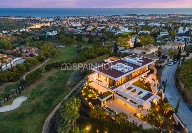 Exklusiv Golfvilla Med Infinitypool I Benahavis 6