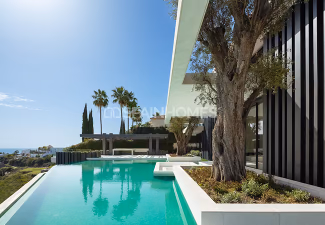 Exklusiv Golfvilla Med Infinitypool I Benahavis 7