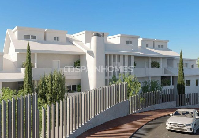 Benalmadena'da Şehir ve Doğa Manzaralı Geniş Daireler 7