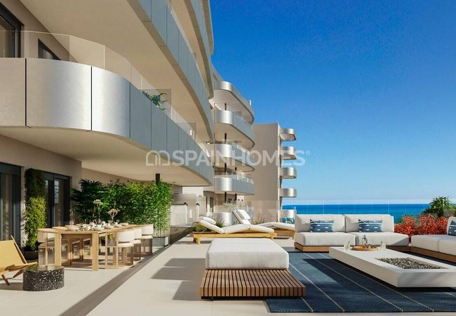Appartements Bien Situés Près Des Commodités À Torremolinos