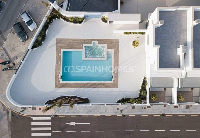 Nerja İspanya'da Sahile Yakın Deniz Manzaralı Sıfır Villalar 5