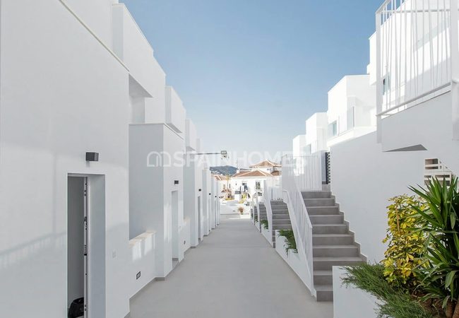 Nerja İspanya'da Sahile Yakın Deniz Manzaralı Sıfır Villalar 9