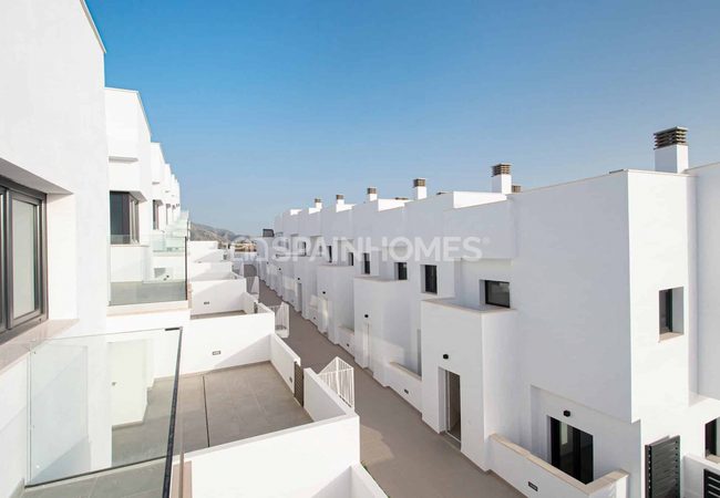 Nerja İspanya'da Sahile Yakın Deniz Manzaralı Sıfır Villalar 10