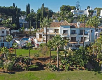 Amazing Mansion as a Fantastic Investment Opportunity in Benahavis 1