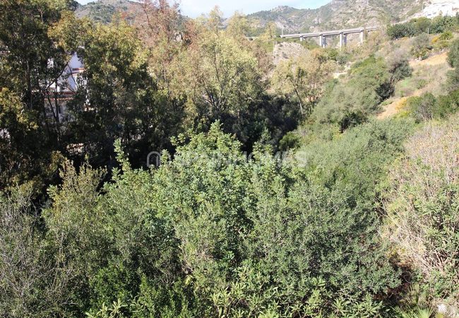 قطعة أرض رائعة بالقرب من ملقة في بينالمادينا 3