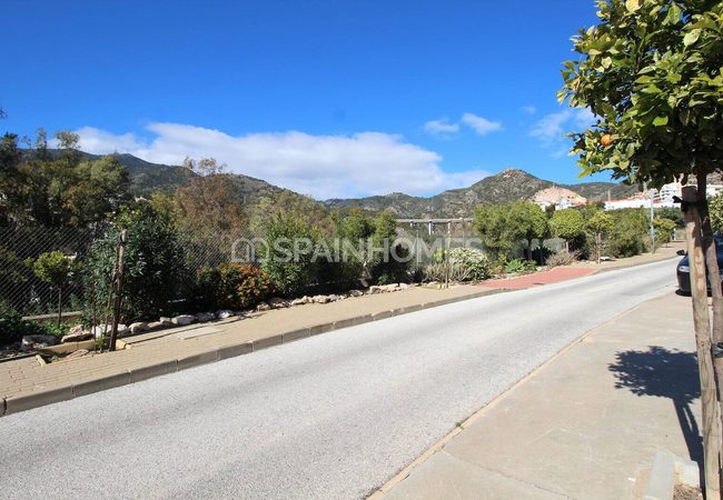 قطعة أرض رائعة بالقرب من ملقة في بينالمادينا 2