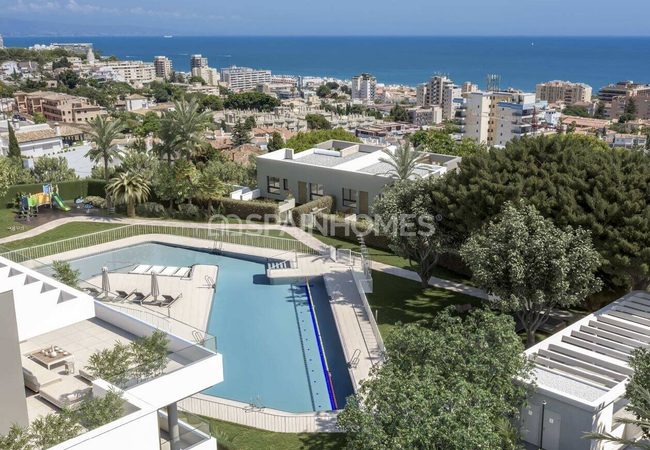 Väl Belägna Lägenheter Med Havsutsikt I Torremolinos