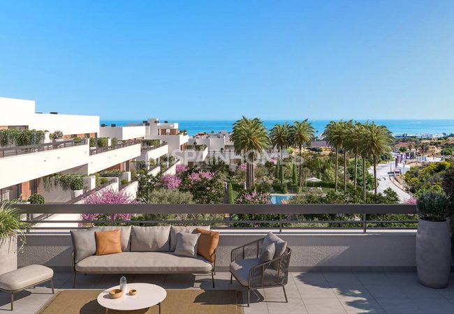 Neugebaute Wohnungen In Einem Komplex Mit Pool In Estepona 1
