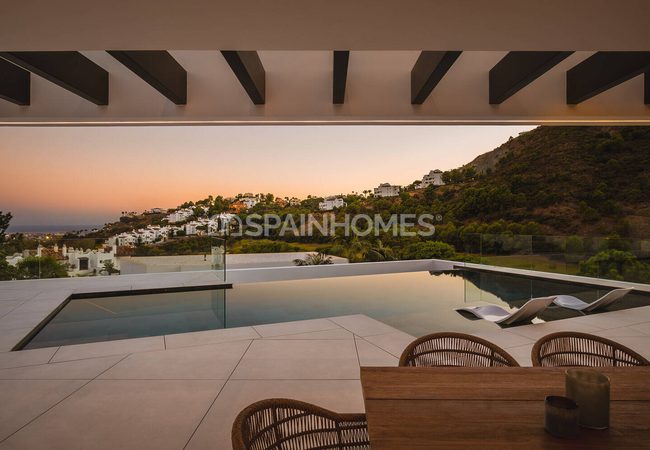 Villa De Golf Avec Caractéristiques Ultra Luxe À Benahavis 10