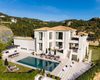 Malaga Benahavis'te Özel Havuzlu Geniş Villa 5