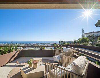 Detached Houses with Pools in Benahavis Málaga 3
