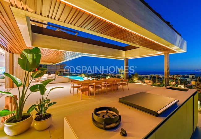 Detached Houses with Pools in Benahavis Málaga 7