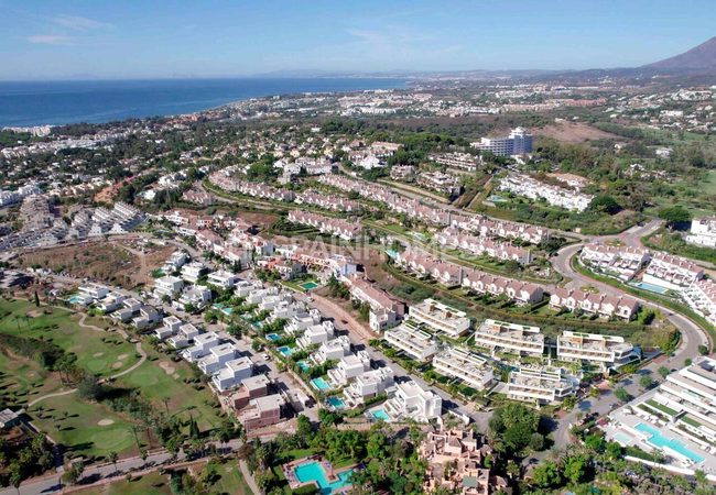Hus Med Havsutsikt I Ett Boutiquekomplex I Estepona 5