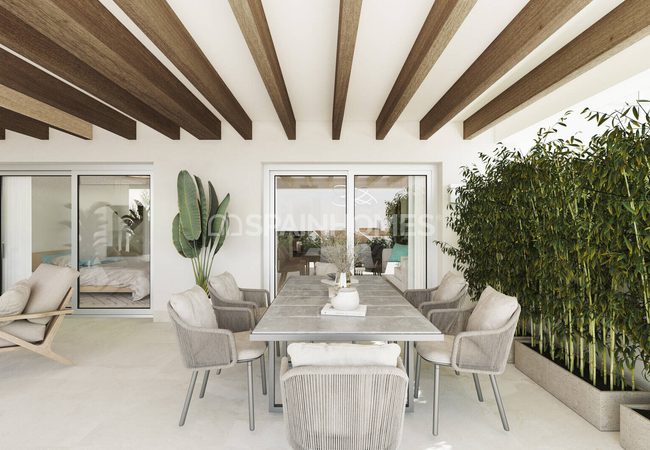 Benahavis'te Havuzlu Sitede Deniz Manzaralı Daireler 5