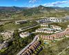 Benahavis'te Havuzlu Sitede Deniz Manzaralı Daireler 7