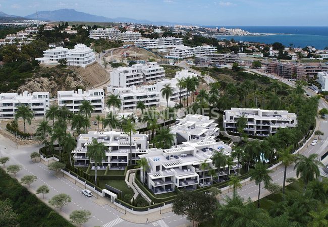 Bergblick-wohnungen In Einem Komplex In Strandnähe In Estepona Málaga 14