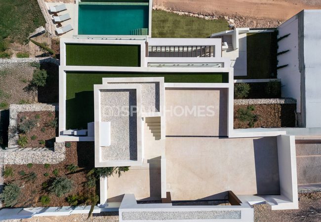 Detaches Sea-view Houses with Pools and Gardens in Málaga 6