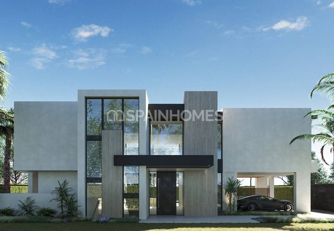 Detached Large Villas Near the Sea in Marbella 10