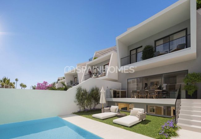Estepona Malaga'da Özel Havuzlu Yarı Müstakil Evler 4