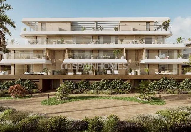 Beachside Apartments in a Complex with Rich Amenities in Estepona 1