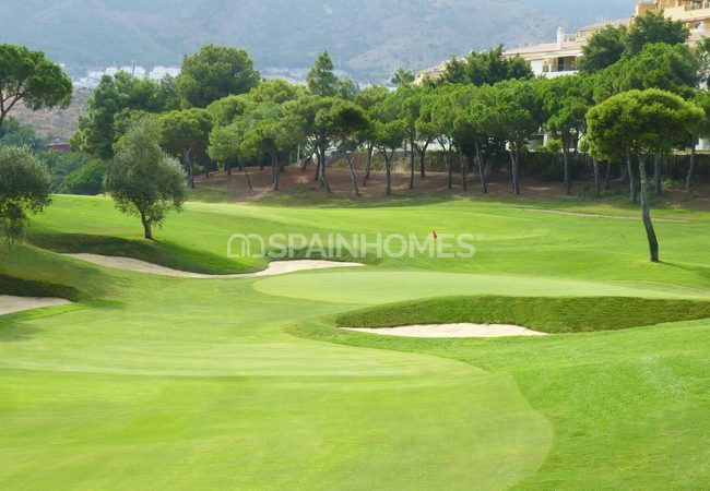 Apartamentos Cerca Del Campo De Golf En Benalmádena Málaga 5