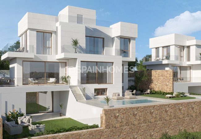 Houses for Sale Surrounded by Nature in Estepona Málaga 1