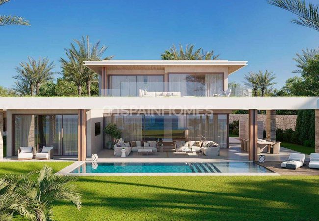 Estepona'da Denize Sıfır Sitede Özel Havuzlu Müstakil Villalar 1