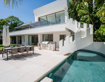 6-bedroom House with Pool and Garden in Benahavís 3