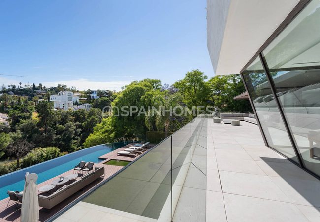 6-bedroom House with Pool and Garden in Benahavís 10
