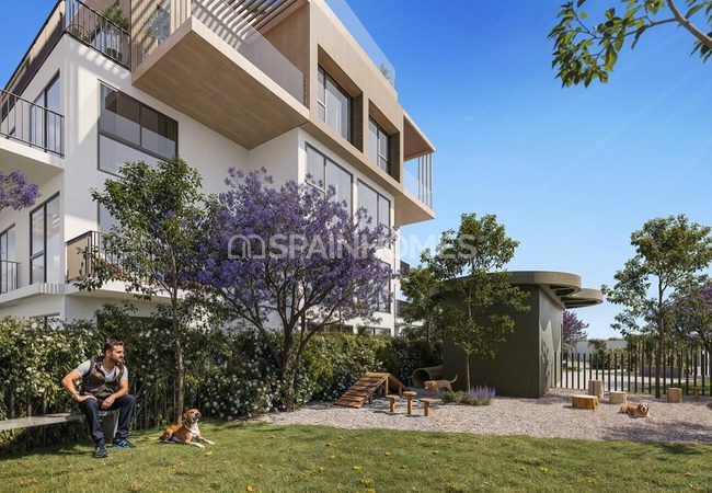 Apartments with Rooftop Pool in Torremolinos Málaga 1