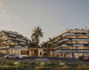 Apartamentos Elegantes Con Vistas Al Mar Y Piscina En Marbella 1