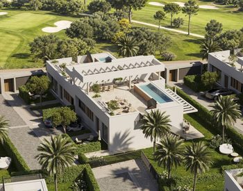 Málaga Mijas’ta Golf Manzaralı Özel Havuzlu Yarı Müstakil Evler