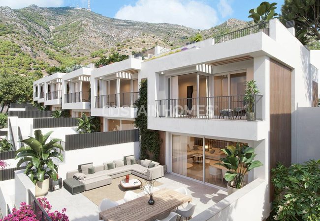 Townhouses with Sea and Nature Views in Mijas Buenavista 3