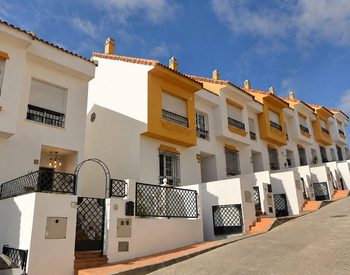 Semi-detached Villa 200 M From the Beach in Benalmádena Málaga 2