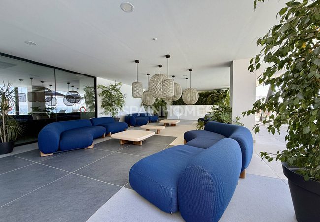 2-bedroom Flat with Panoramic Sea-view in Fuengirola Málaga 15