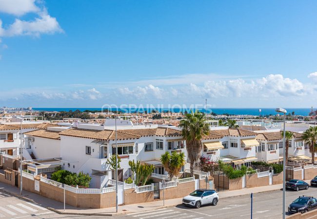 Contemporary 4 Bedroom Detached Villas with Solarium in Orihuela 11