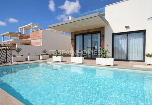 Excellentes Villas Avec Jardin Privé Et Piscine À Orihuela 3