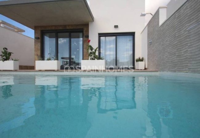 Excellentes Villas Avec Jardin Privé Et Piscine À Orihuela 4