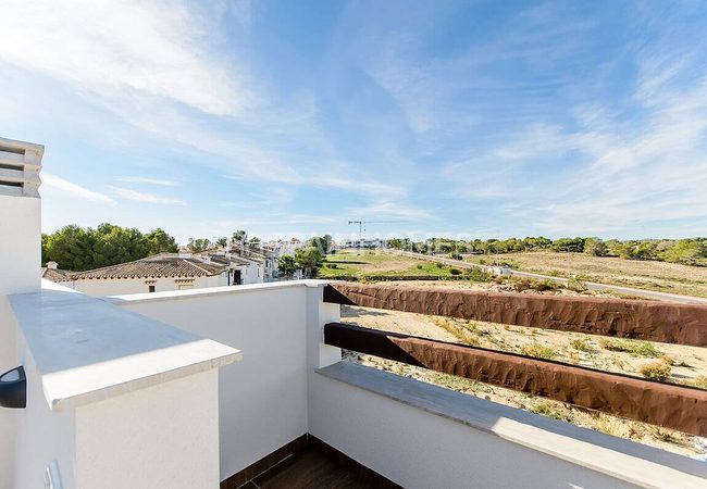 Moderne Bungalows Mit Solarium In Torrevieja, Alicante 4
