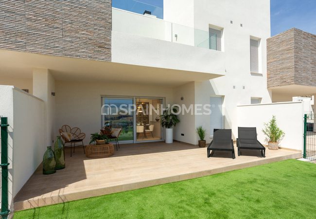 Apartments in a Golf Resort with Swimming Pool in Alicante