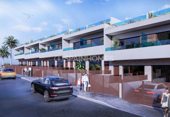 Modern Townhouses in a Stylish Complex in Torrevieja Alicante 2