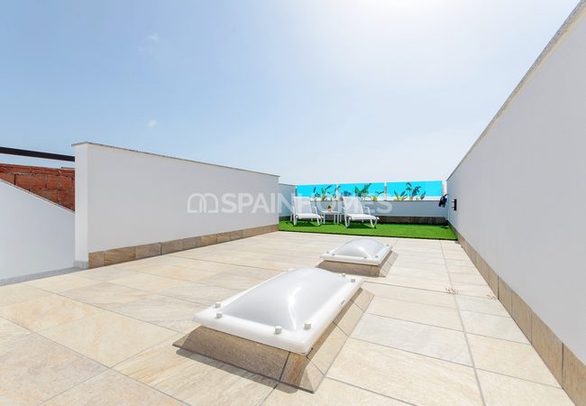 Modern Townhouses in a Stylish Complex in Torrevieja Alicante 6
