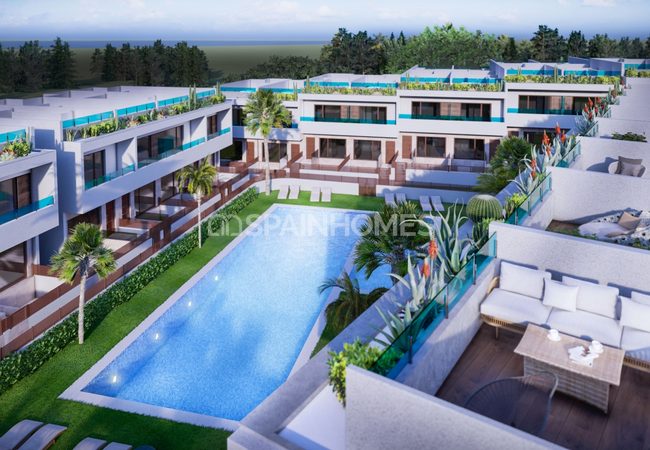 Modern Townhouses in a Stylish Complex in Torrevieja Alicante 8
